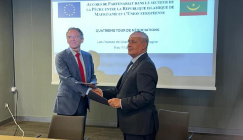 موريتانيا والاتحاد الأوروبي يختتمان جولة جديدة من مفاوضات اتفاق الصيد في لاس بالماس