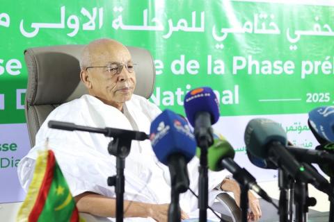 منسق الحوار يقدم وثيقة جديدة للأطراف المشاركة في الحوار