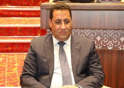 الوزير الأول: الضرائب على المحروقات تراجعت من 36% إلى 29%
