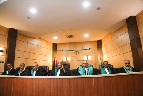 أعضاء اللجنة الوطنية لحقوق الإنسان يؤدون اليمين القانونية