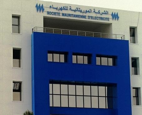 صوملك تعلن عودة تدريجية للكهرباء إلى مناطق في نواكشوط