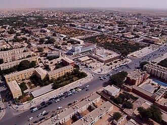 وزارة العقارات تخطر أسرًا قرب مستشفى الصداقة بالإخلاء تمهيدًا للهدم