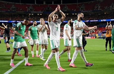 الجزائر تتأهل إلى دور الـ32 من كأس العالم رفقة النمسا بعد تعادل مثير 3-3