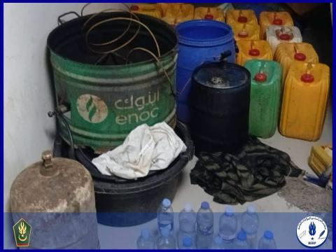 الدرك يعلن عن تفكيك شبكة تنشط في تصنيع الخمور ويحجز كمية من الخمر وأقراص مؤثرات عقلية